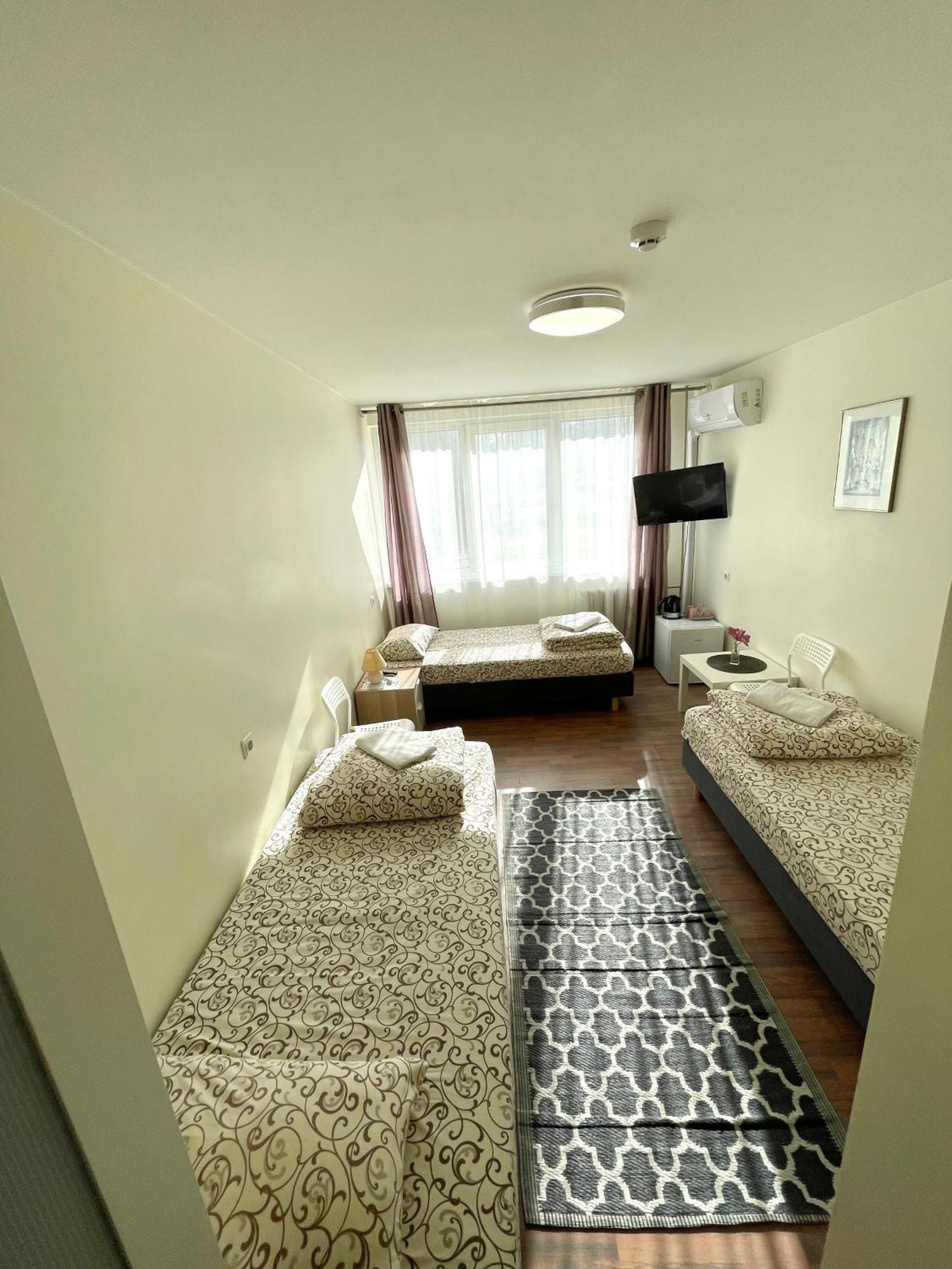 Savan House "Easy Kaunas" Экстерьер фото